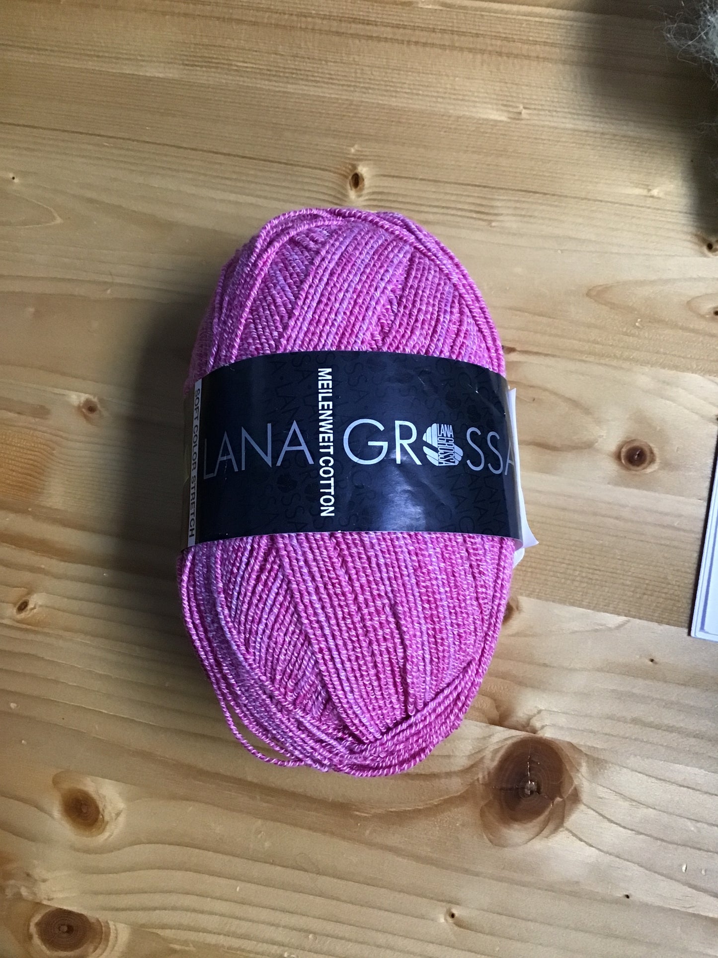 DeStash - Lana Gross