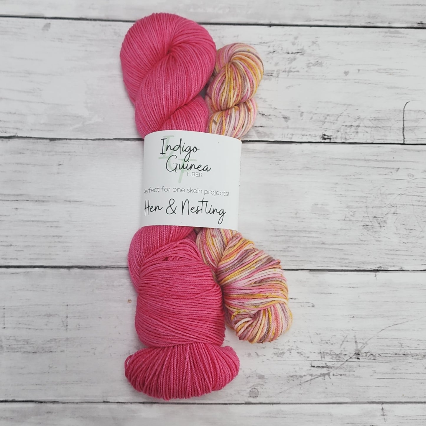 Sparrow & Hen Nestling - Brilliance 1.6 / Flamingo Twist