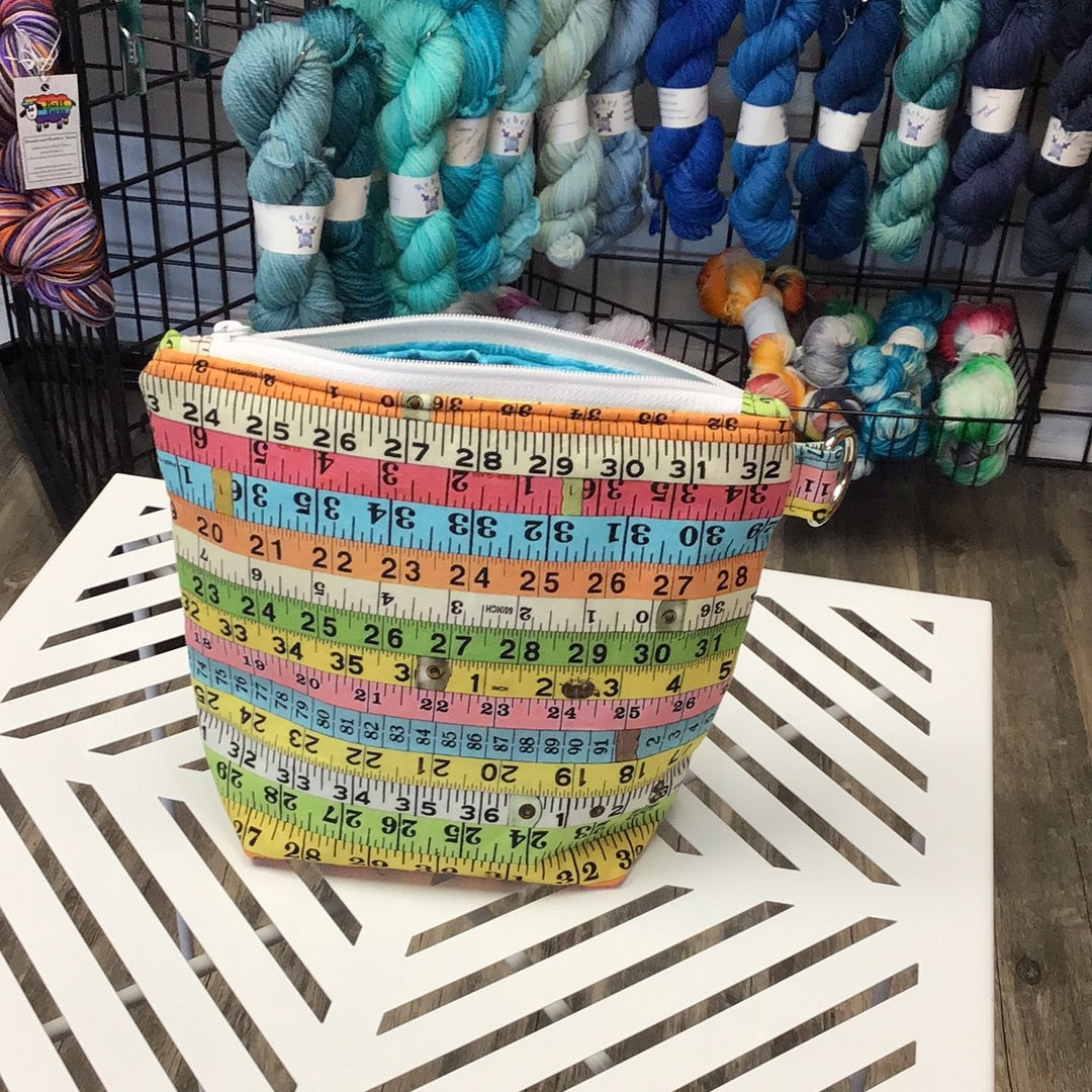 Rainbow Measuring Tape 9x9 Zipper Bag
