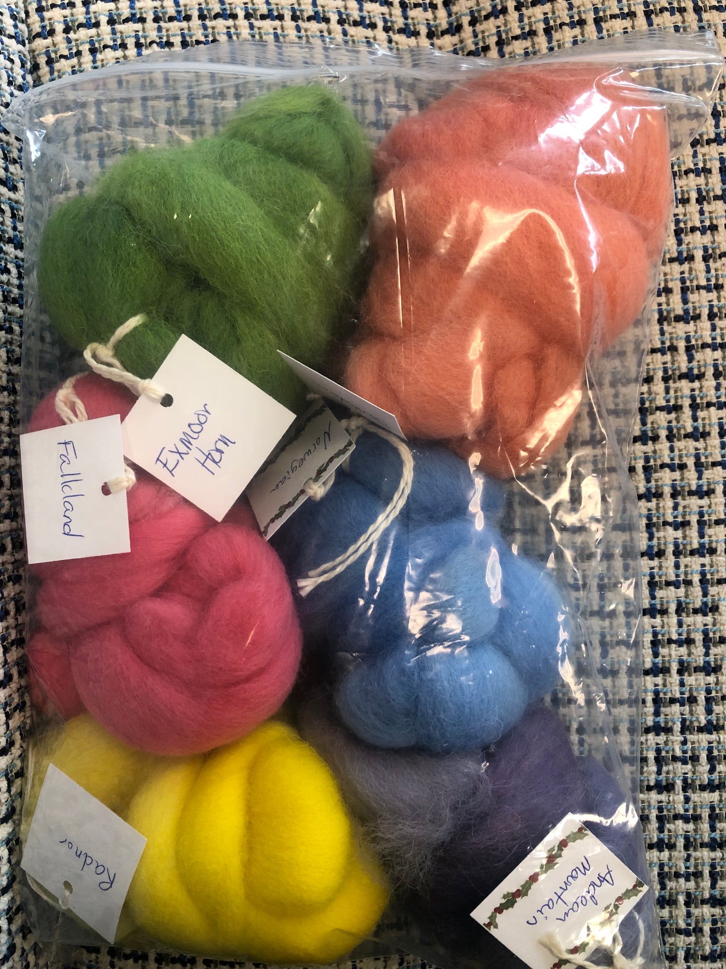 Spin the Rainbow Sampler Fiber Kit