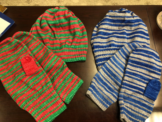 Simple Stripes Hat & Mittens Set Pattern - digital download