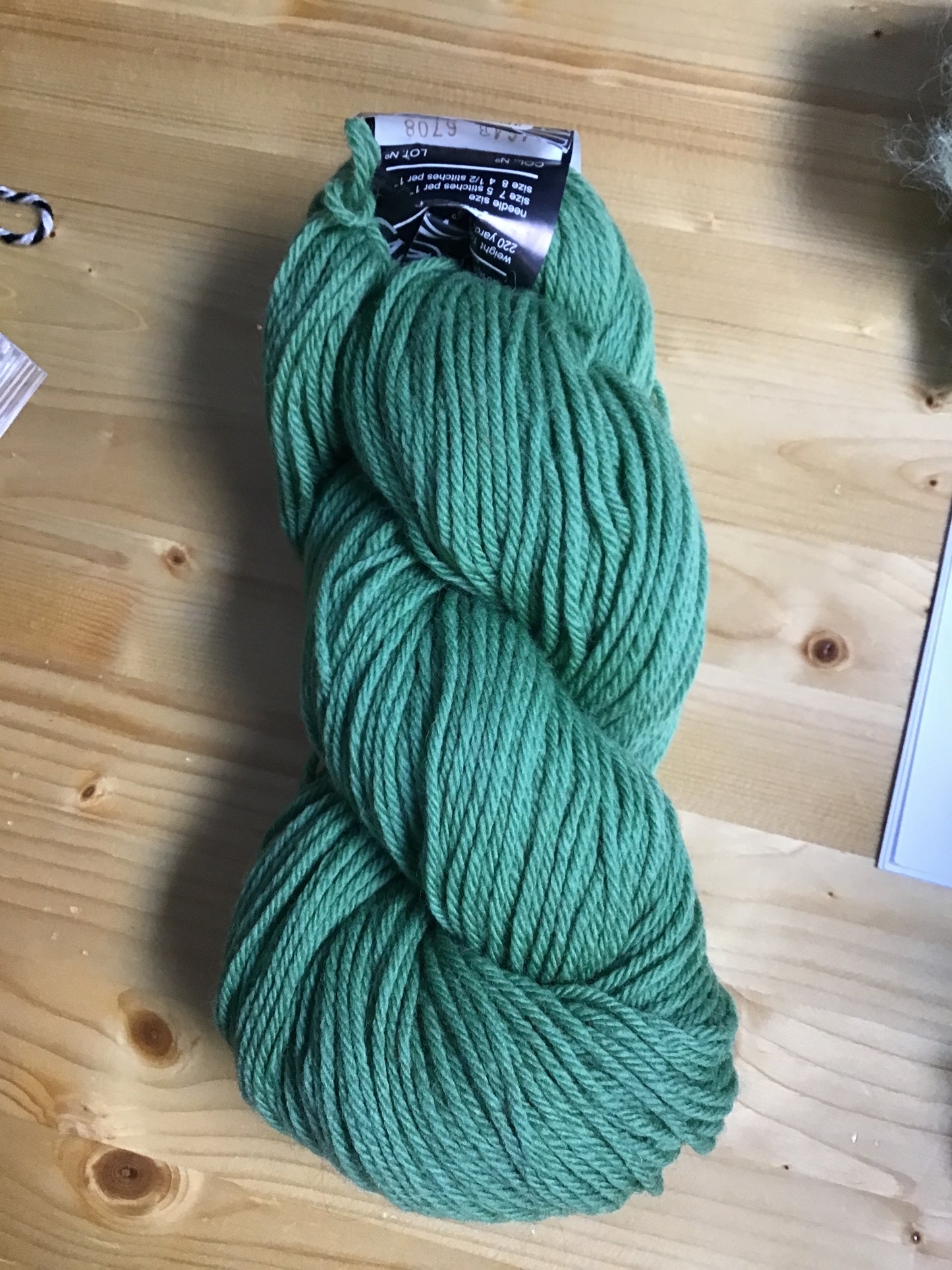 DeStash - Cascade 220 Green
