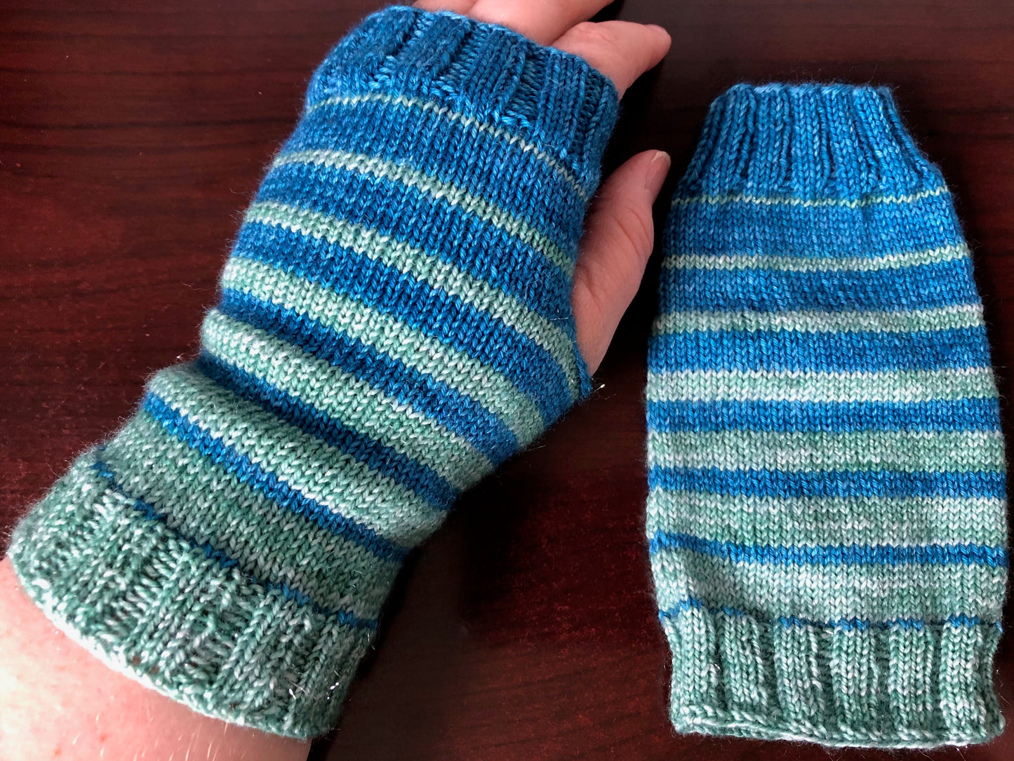 Final Countdown Mitts